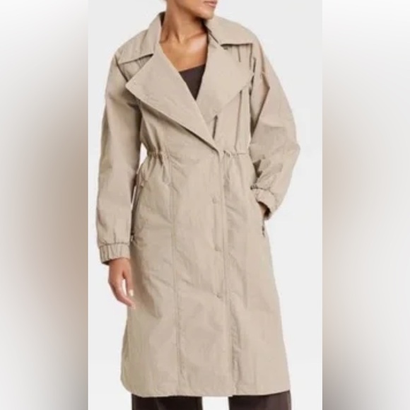 all in motion Jackets & Blazers - All in Motion Beige Lightweight Trench Coat Utility Jacket Small